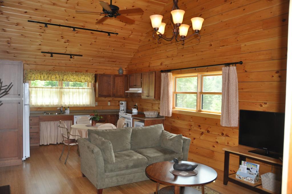 ホテル Muddy Moose Morrisville エクステリア 写真
